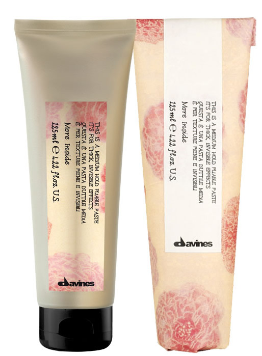 Pasta flexible de fijación media de Davines Medium Hold Pliable Paste - More Inside